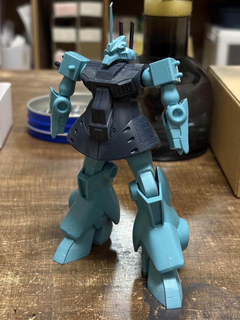 作品名：旧キットディジェ<p>7月の頭頃に買ってきて仮組みしてあった、旧キットのディジェを進め始めています。 脚をハの字に開きつつ取り付けを下げて、脚を長めに見えるように。頭のパイプをスプリングに換えたり、今回は少し手を入れながら。　　 塗装まで進め [&hellip;]</p>
