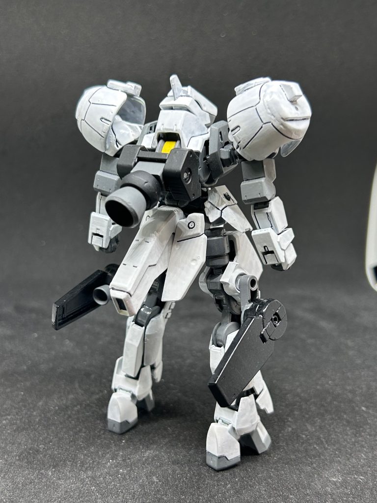 実は最初グレイズのヒールのところにマンロディのパーツくっつけたのがミキシングのきっかけだったりします。