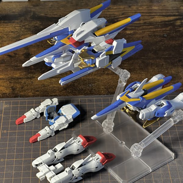 HGUC V2アサルトバスター装備トップ／ボトムファイター
