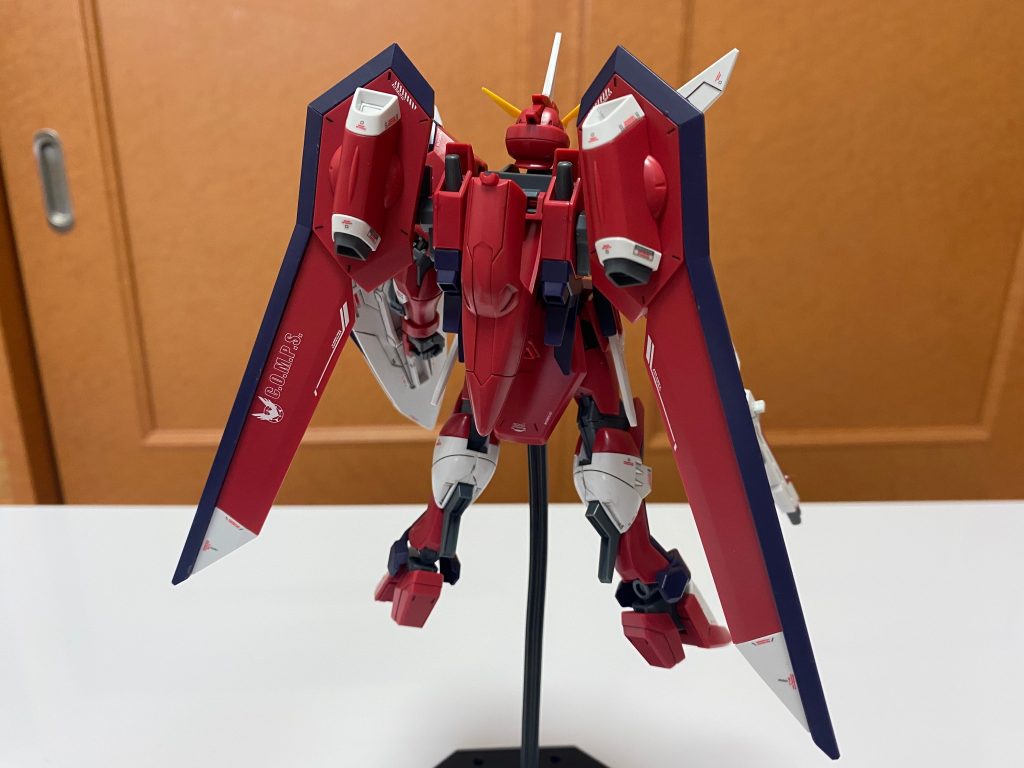 素立ち(背面)いつも通り、墨入れ・デカール・半光沢トップコートのみで仕上げました！