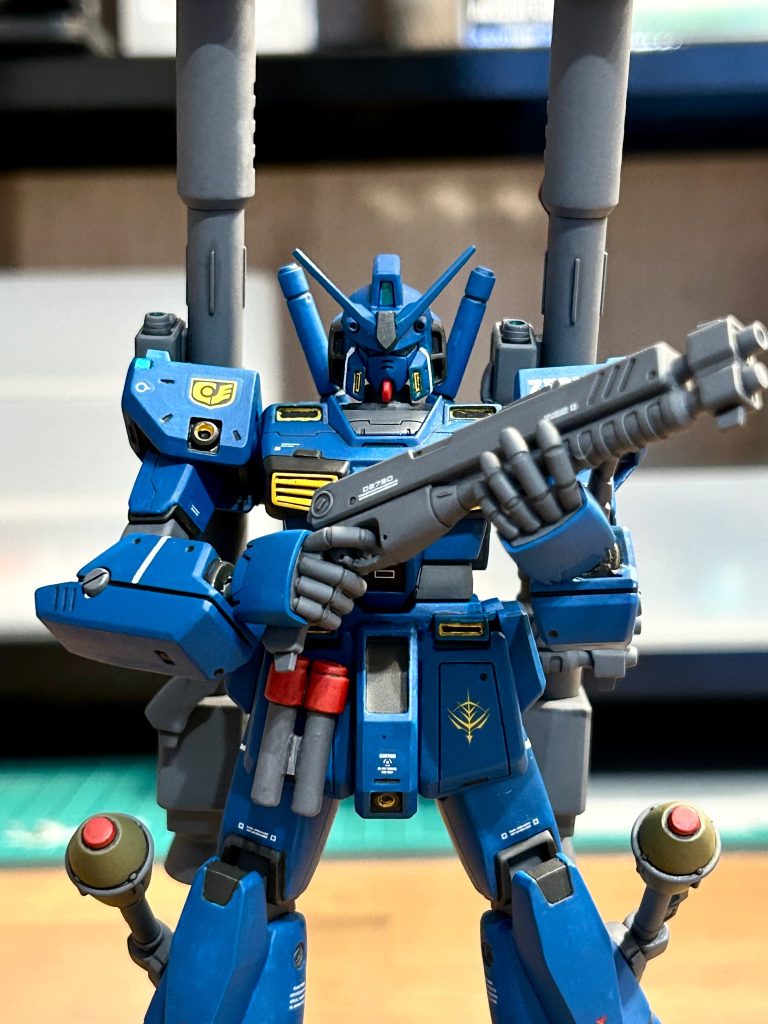 ミーシャが「隊長！俺にガンダムを使わせてくださせえ！コイツでひと暴れしてやりますぜ！」みたいな会話を想像して制作しました。ショットガンの両手持ちめちゃくちゃカッコよくて気に入ってます✨
