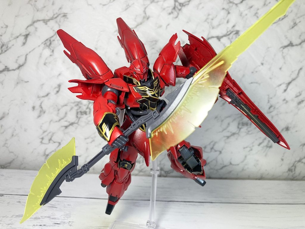 武器を持たせて。