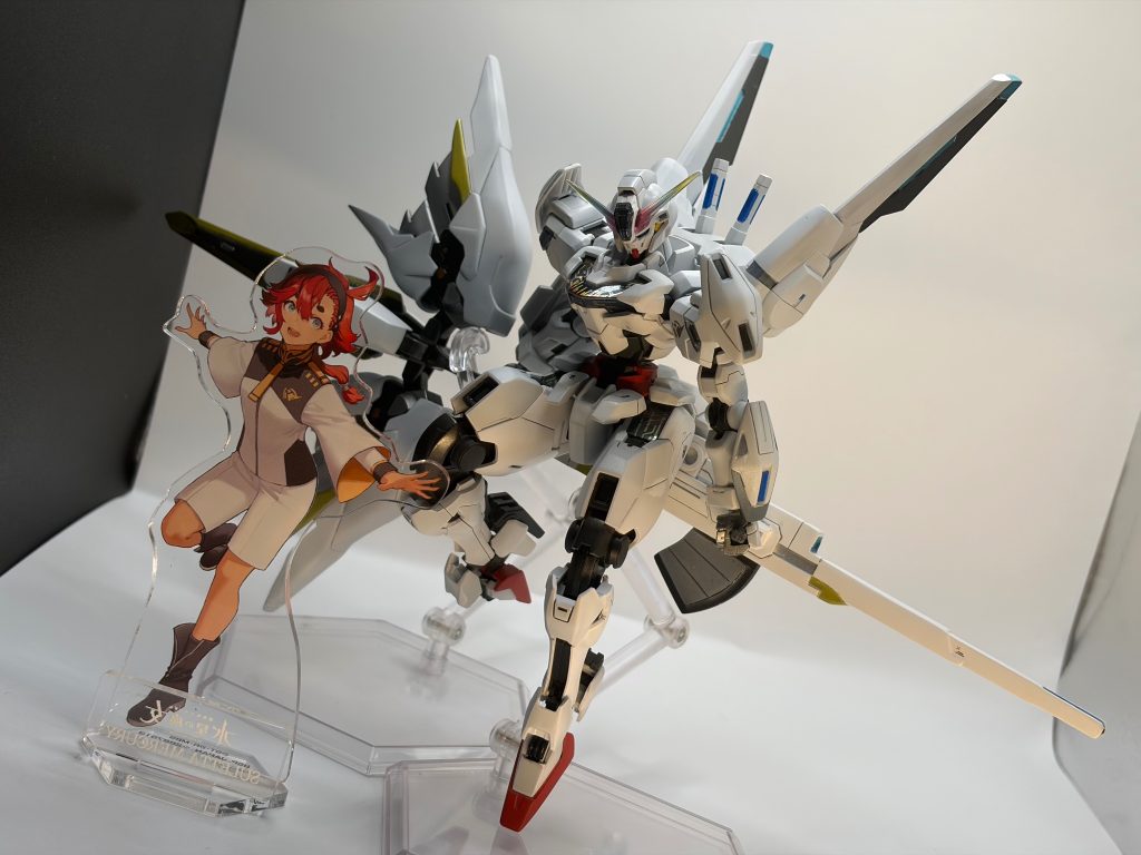 箒航行スタイル、魔女らしい乗り方で。本編ではちょっとした呪いの機体扱いされてますが、水星キットは素晴らしく出来が良いので作る方が増えたら嬉しいです。比較的手に入れやすいですしね。ご覧頂きありがとうございました！祝福を👏&nbsp;