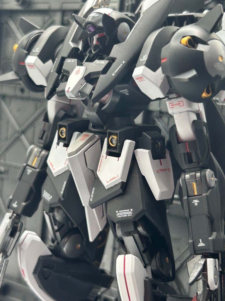 HGジンクス　TYPEスローネ　（HGBDオーガジンクス改造）