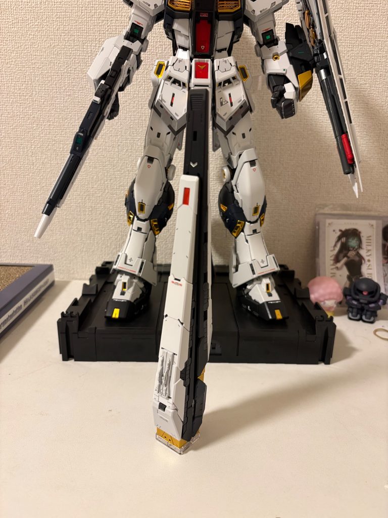 ファンネルは専用部品で独立してディスプレイできるみたいです。