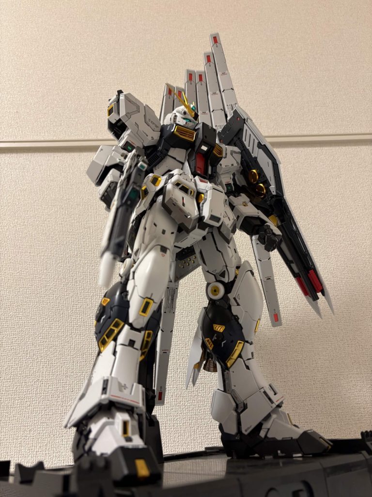 そういえば、そろそろお台場のユニコーンガンダムがお別れですね。9年間お疲れ様でした。とこのアングルを見て思い出しました。