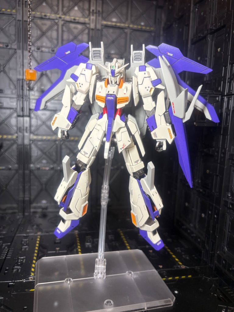 【正面】部分筆塗り、スミ入れ、水転写デカール→つや消しトップコートでフィニッシュ