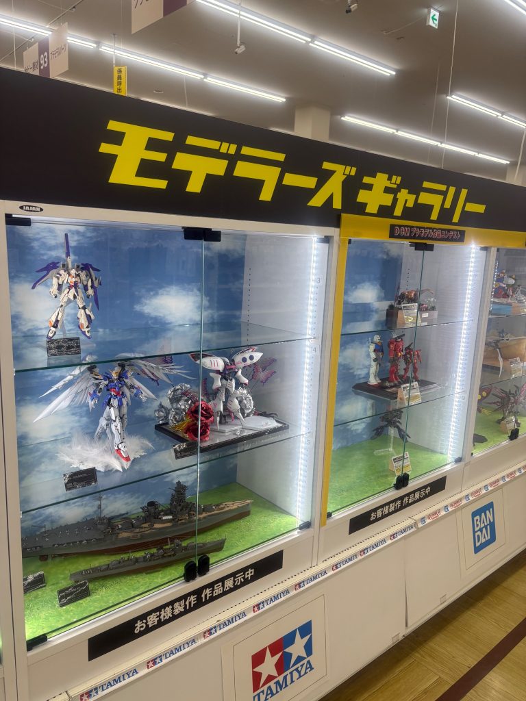 HGBF ライトニングＺガンダム（≠アスプロス）–5枚目/制作者：コペマニアＧ