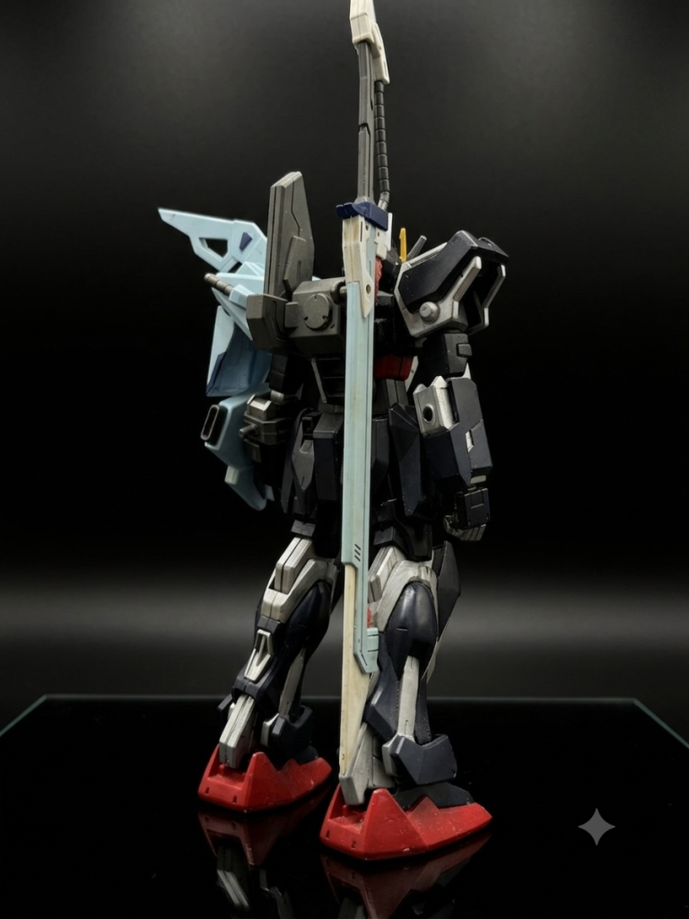 この子もアクション取れません…。ポロポロハンドパーツ落ちるし、関節ゆるゆるだし(gundam-kao4)