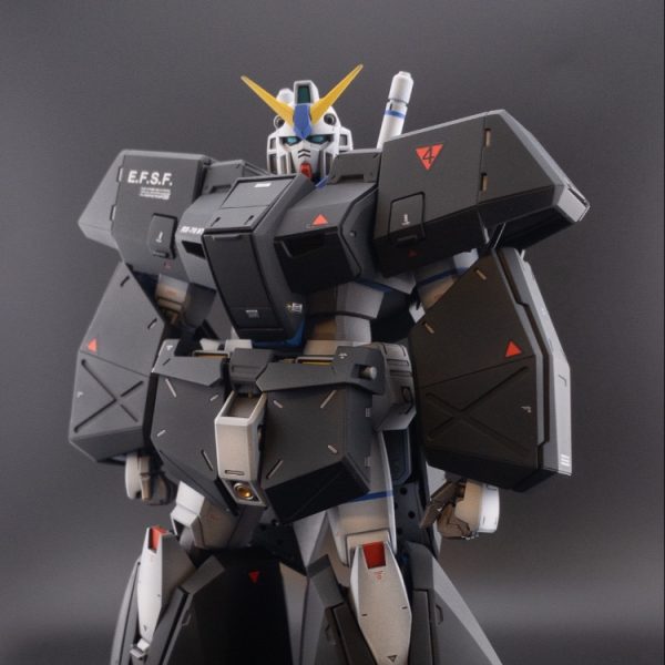 MG ガンダムNT-1 アレックス(チョバムアーマー)