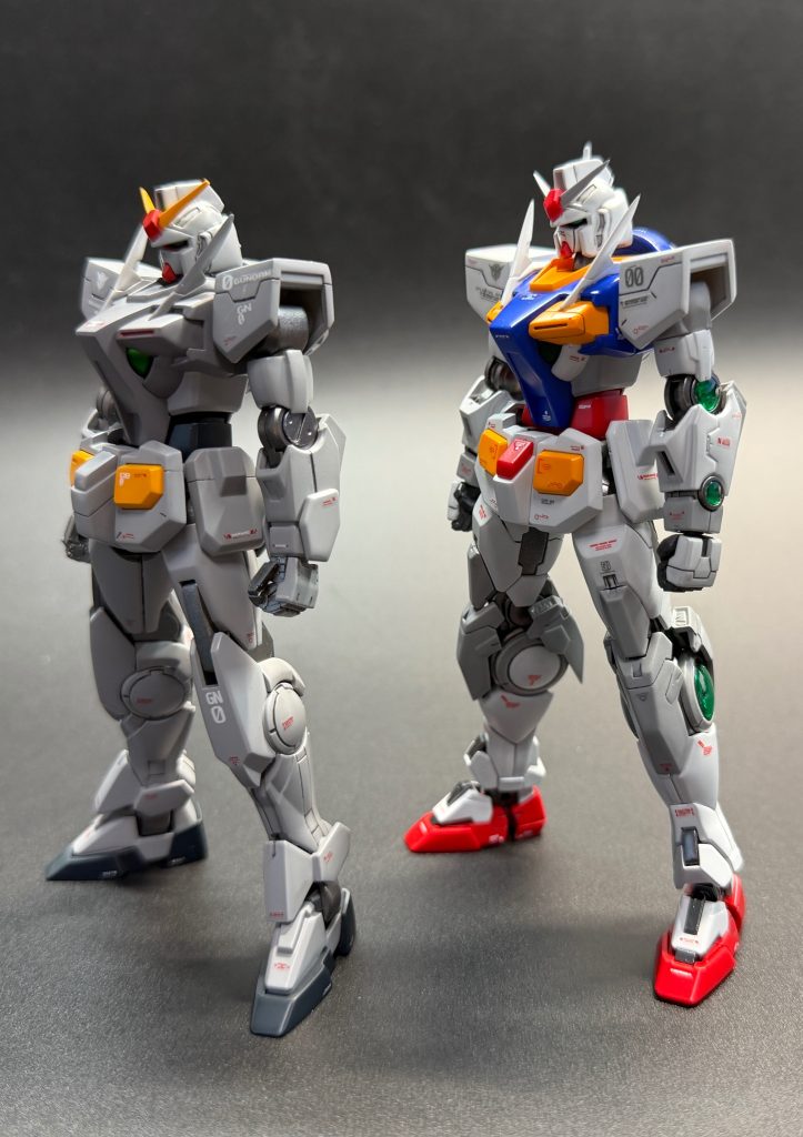 Oガンダム 初期型と後期型–5枚目/制作者：studyING