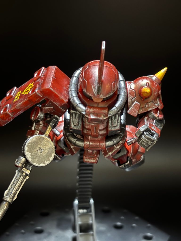 アクションタイム💪✨高機動ｼﾞｬﾅｲ型ザクの高速移動❗️ただ前に傾けただけなのにこのカッコよさ(zaku-kao2)