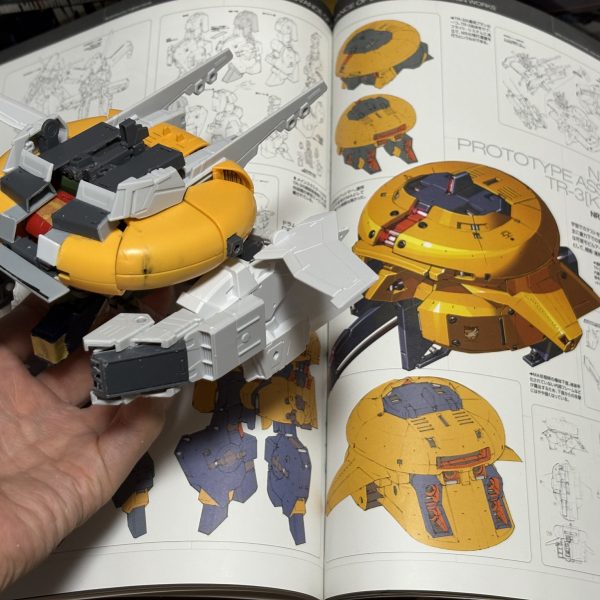 キハール重力下仕様を作成中です。差替えで変形します。（4枚目）