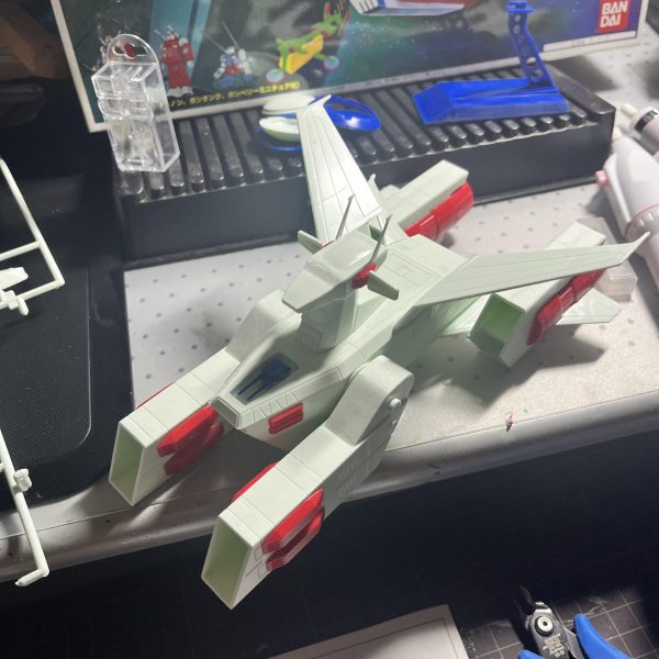 たまには戦艦を…ミニキットのガンダムがとろけてるみたいな造形…笑（3枚目）