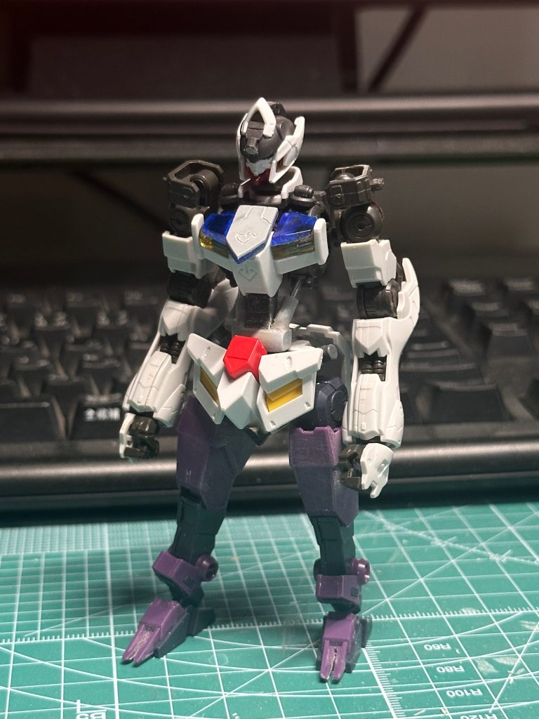 頭部と胸部にネオジム磁石🧲をつけてます