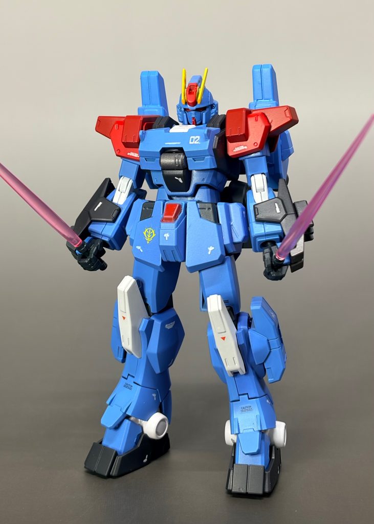 他の二体も制作してブルーディスティニーシリーズ3体を作るのも面白いかもしれません(手に入ればですが