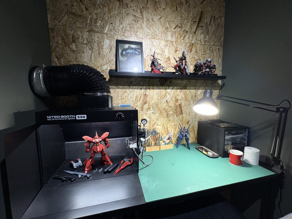 積む為に部屋まで作った男（2枚目）