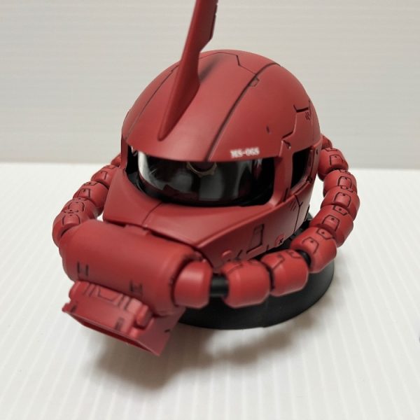 ガチャ　シャアザクヘッド