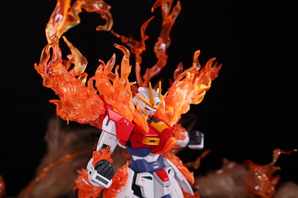 HG トライバーニングガンダム–4枚目/制作者：副店長
