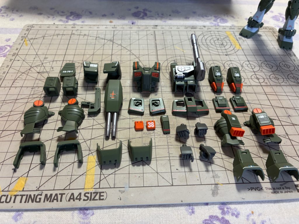 フルアーマーガンダム–6枚目/制作者：銀兄