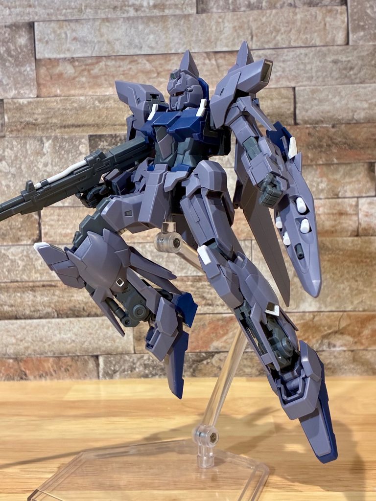 清掃の白いヤツとHGデルタプラス–3枚目/制作者：Ataru540