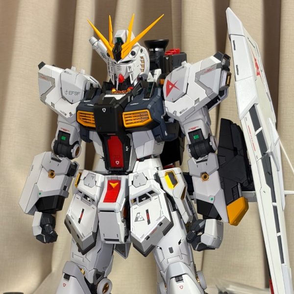PGU νガンダム