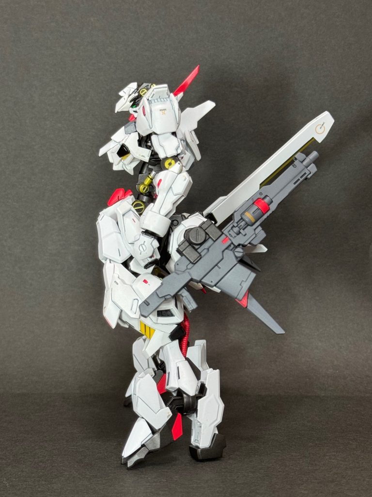 ガンダム・サレオス–4枚目/制作者：ハクノ