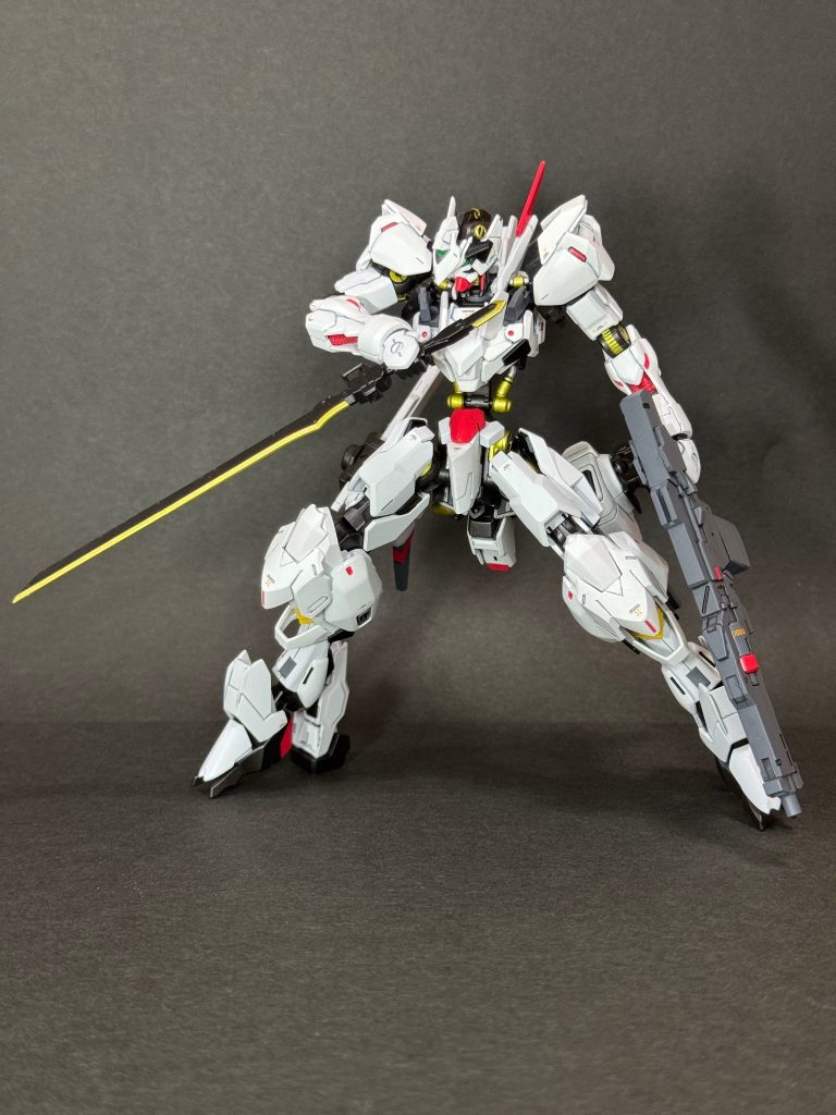 ガンダム・サレオス–4枚目/制作者：ハクノ