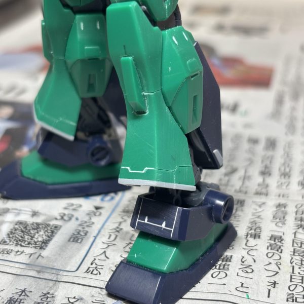 HGUCネモ制作中です。プロポーション、スジボリなどの改修作業が一通り終わり、サフチェック前の段階でアップさせて頂きました。&nbsp;&nbsp;（7枚目）