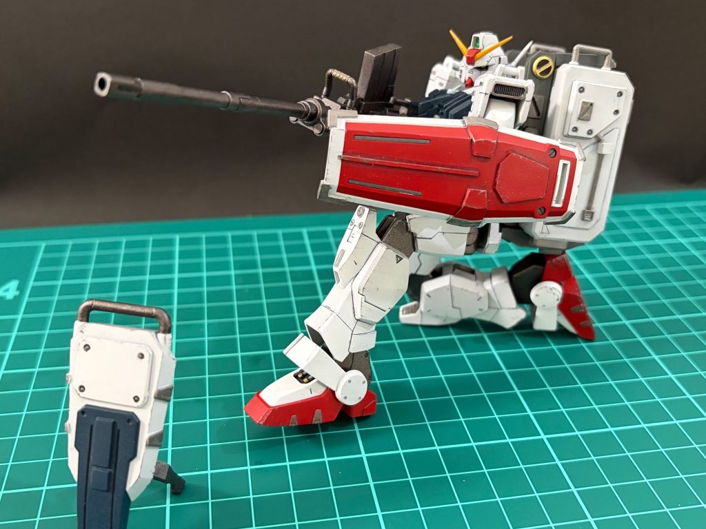 HGUC 陸戦型ガンダム–5枚目/制作者：コクトー
