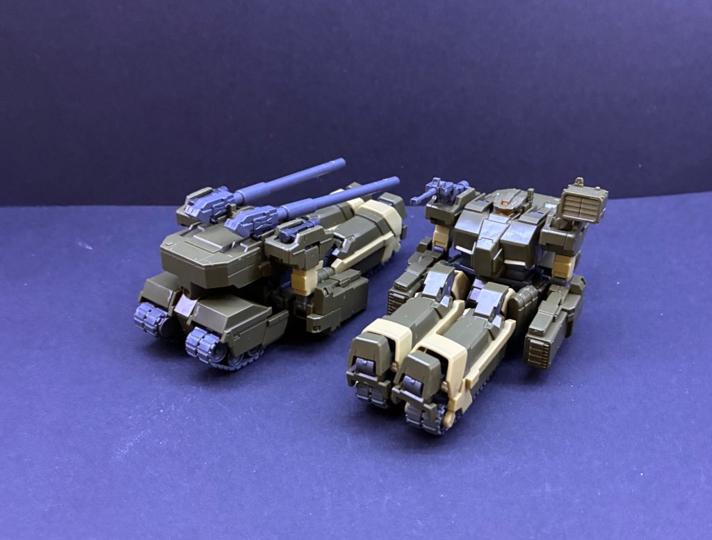 子供の時に観たF91のガンタンクR-44みたいでタンク形態が1番好きですね✨