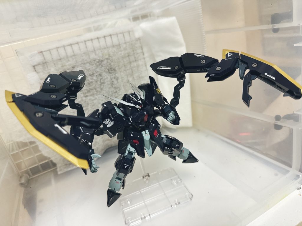 アーム、伸ばすとかっこいい(*´ω｀*)ロマン武器過ぎん？とは思います笑