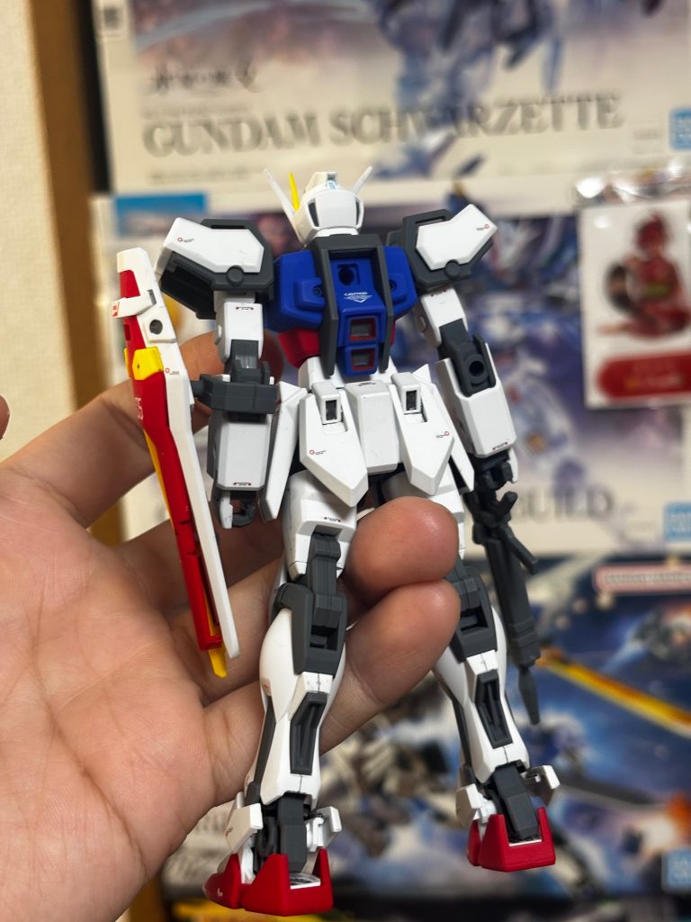 特に改造はやらなかったので、オプションパーツを激安で買えたらバリエーションも作ってみたいですね。お顔はなかなかイケメンで私好みのキットでした！