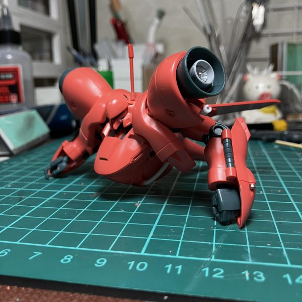 上半身のディテールアップ中（6枚目）