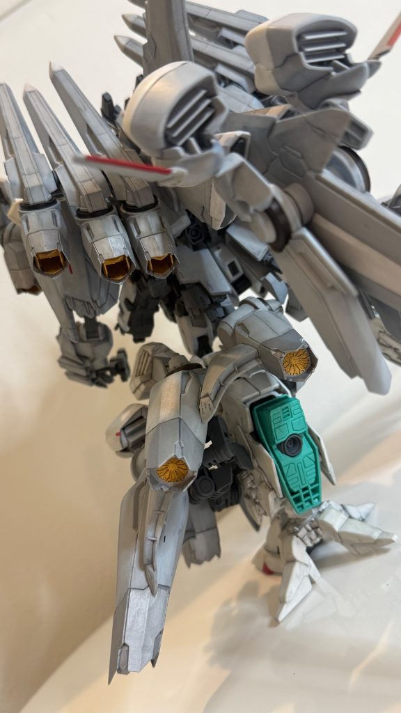 ちょろっとだけ部分塗装(gundam-kao8)