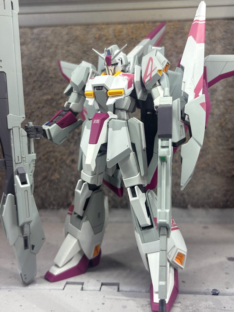 RGでは出てる3号機をHGのゼータで作りましたRGシリーズ大好きなんですけどゼータはなにやら評判が良くないので...そもそも3号機プレ値付いてて買えません笑