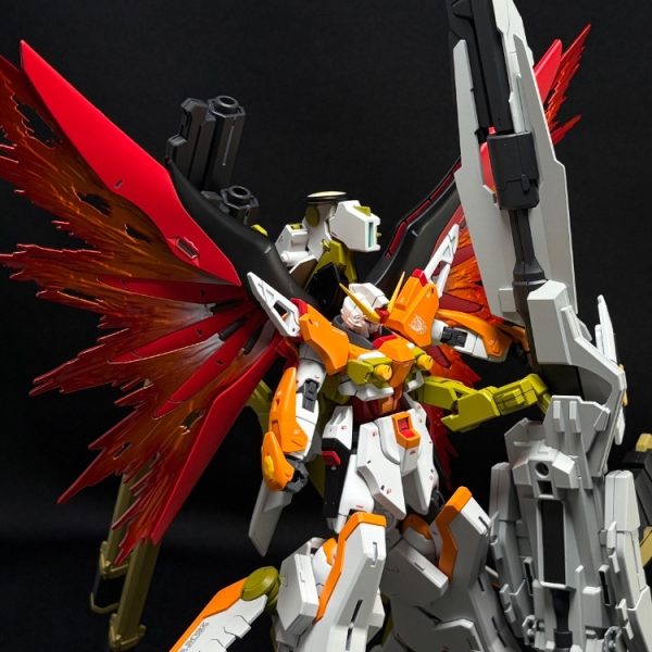 HG デスティニーガンダムspec2&ゼウスシルエット（ハイネカラー）