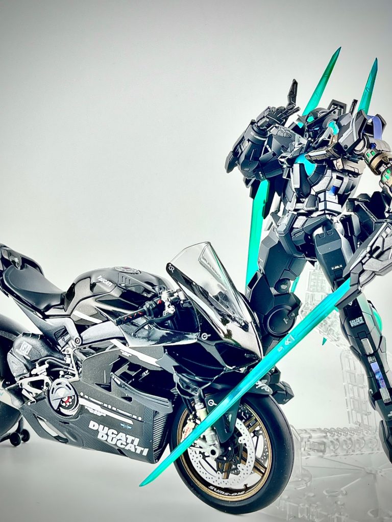 。。なんかリサーキュレーションカラーって言われればそう見えるのかも。。オーバーフラッグオマージュなんですがね🤔