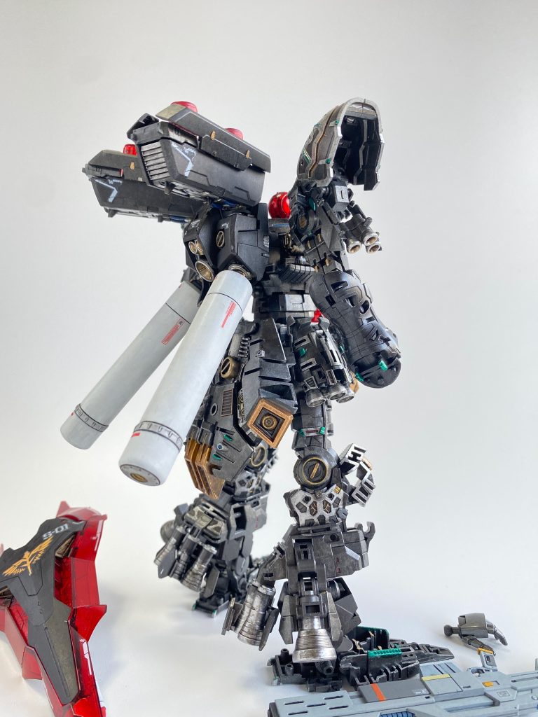RGサザビークリアカラー(内部フレーム)