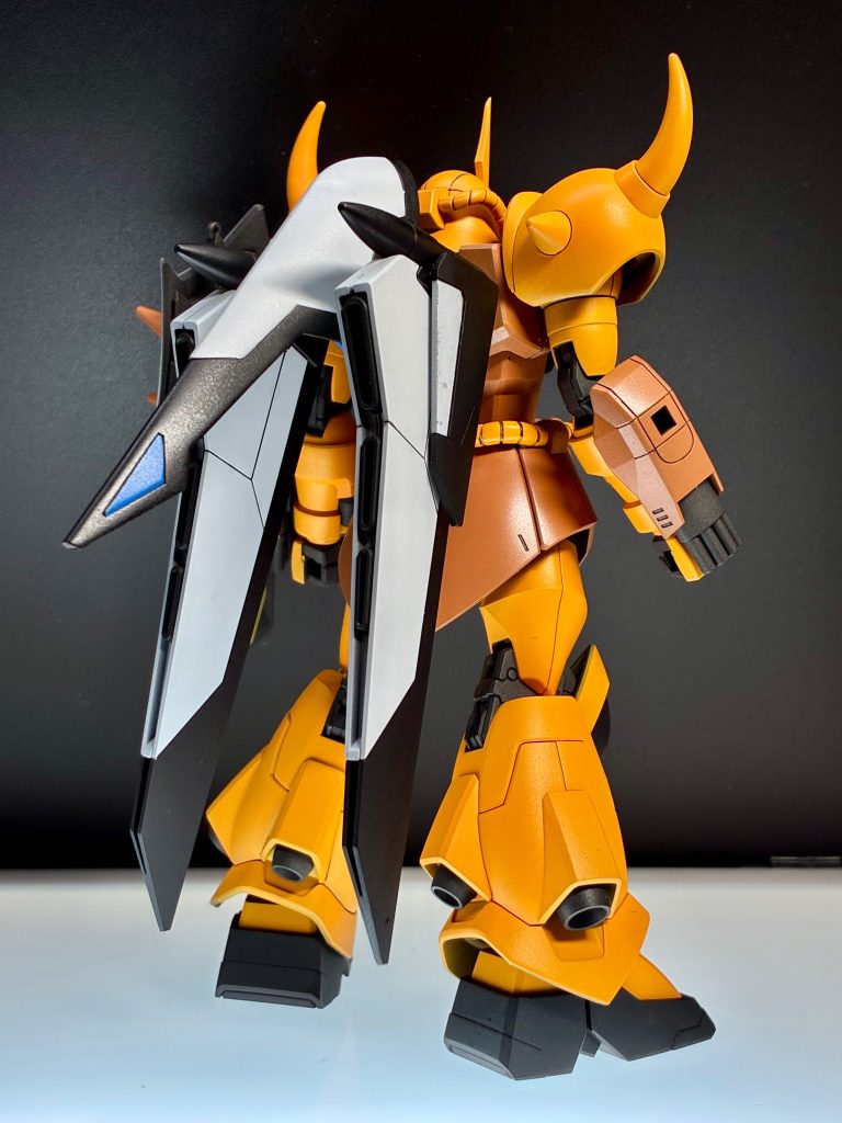 後ろ姿もヨシ！