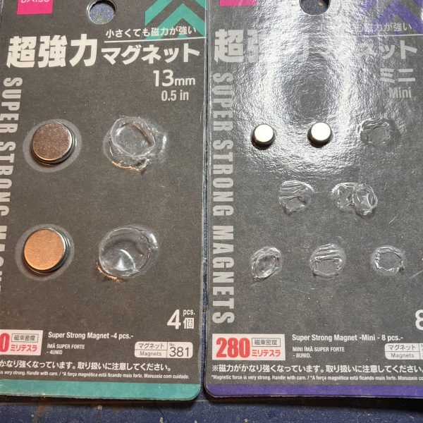 🎶オレがやめたら　バンババン誰がやるのか　バンババン&nbsp;はい〜手を動かさないと完成しないのでアッグガイ進捗〜٩( ᐛ )و肘の接続を磁石の力🧲に頼りました　笑鋼鉄にはなりません　🤣&nbsp;自分の工作する考えの無さを痛感する旧キット製作…可動とかスクラッチで作ってしまう方々をあらためてスゴいなと思うのでした(￣▽￣;)（3枚目）
