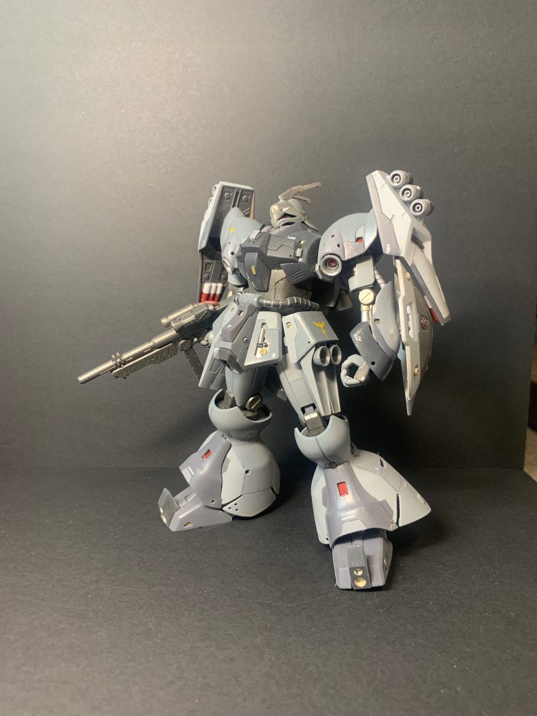 という、脳内設定で作ってみました。(gundam-kao6)