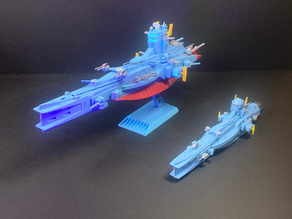 1／1700サイズとの比較　本作キットは1／1200サイズです。