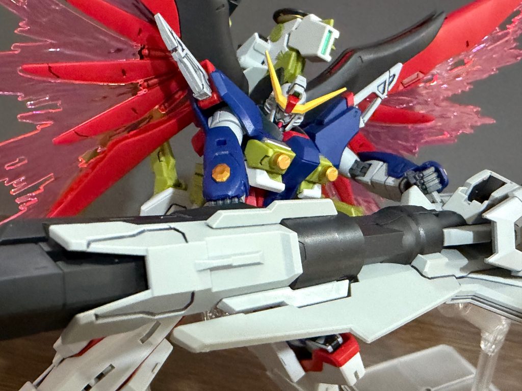 置き場所も考え中なんですがでもカッコいいです✨カッコいいデスティニーに大型武装が付くのはロマン🩷