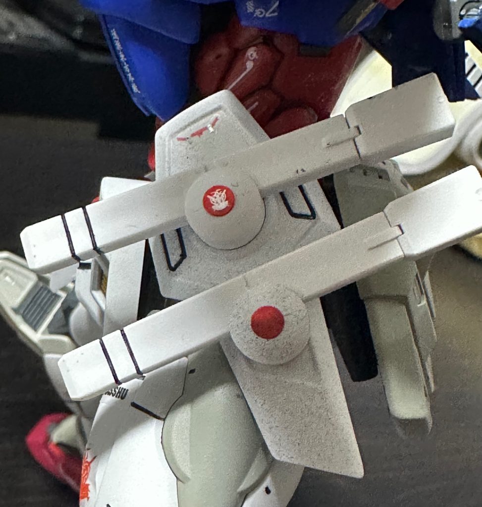 サーベルは悩んだ末に、こんな取り付けにしました。