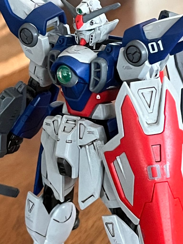 ウイングガンダムはシールドが手持ちなのがいいんだよな〜