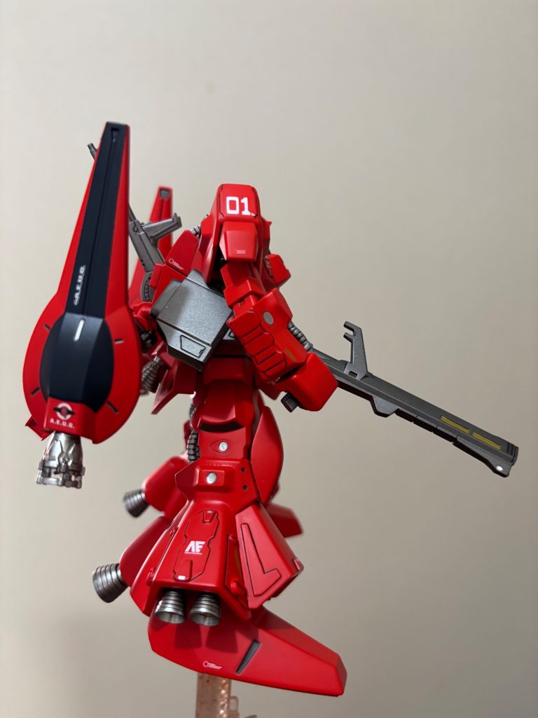 デカールはZガンダム用汎用デカールをメインにあれこれ使用してます。