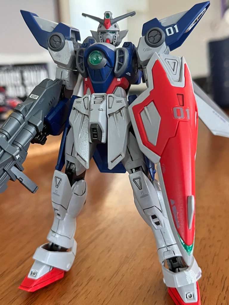 プリベンダー仕様ということで、呼び名はOZ由来の“ガンダム01”としています。(入れ替えると某シャアに撃墜されたガンダムになっちゃうんですよね、ググラビリティが低い)