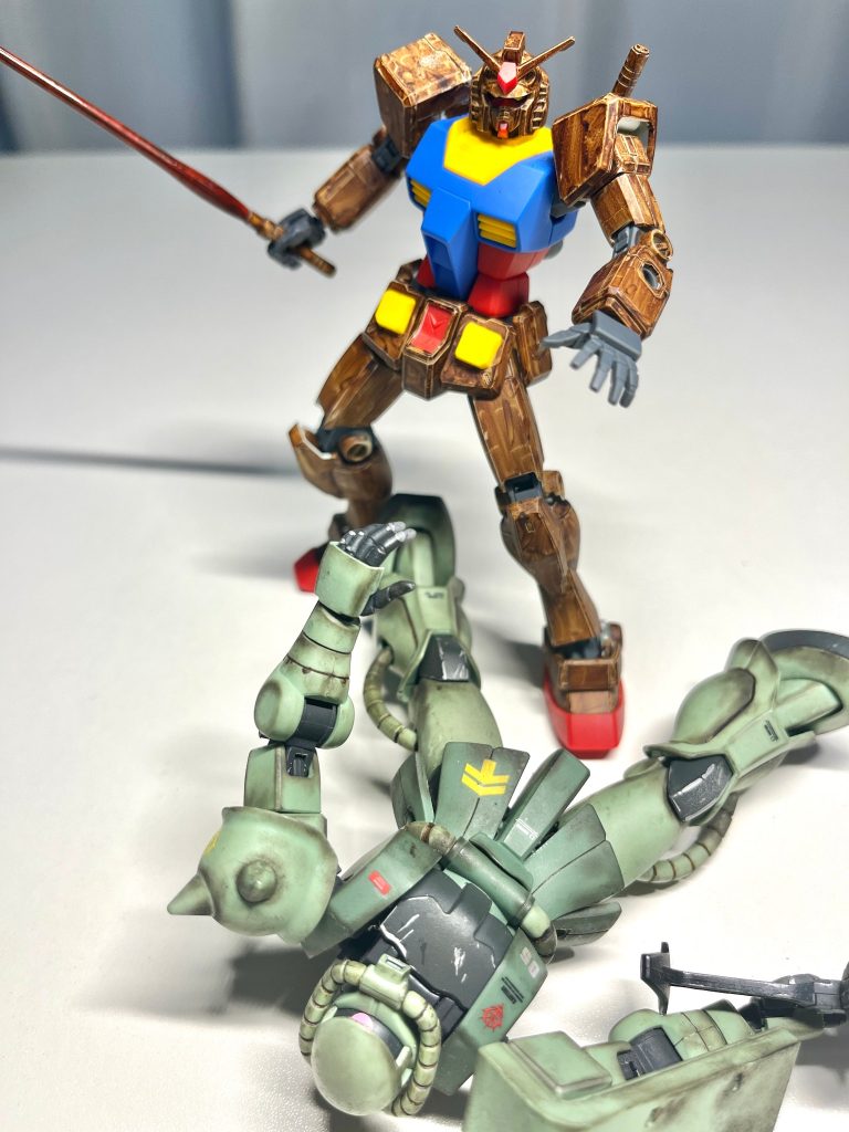 ザク「先輩！？何してるんすか！まずいですよ！」○○○○〇サーベル！これで刺されればステロイドで得た偽りの愛をあなたにお届け！！！