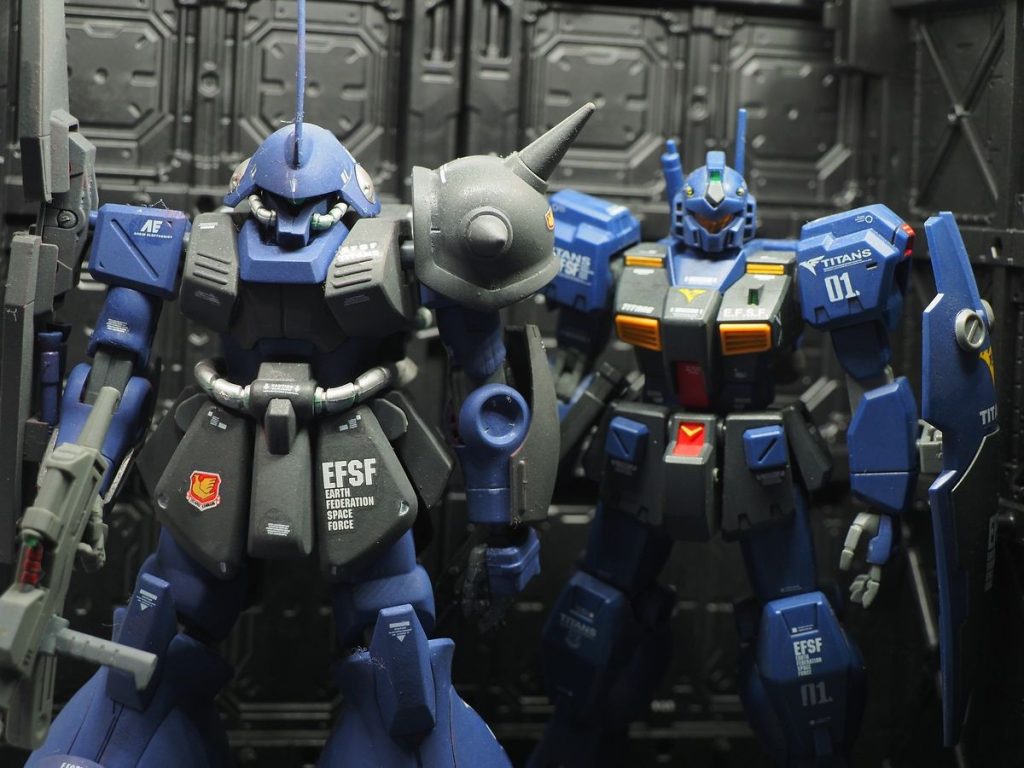 クゥエルさんと(gundam-kao6)やはり、こう見ると暖色系の色が無いだけで視認し難くなりますね(gundam-kao2)